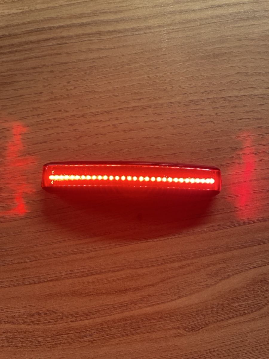 Abus Caschi: Abus Light Accessory USB HUD-Y – Usato da Rolle venduto da abbesses 3