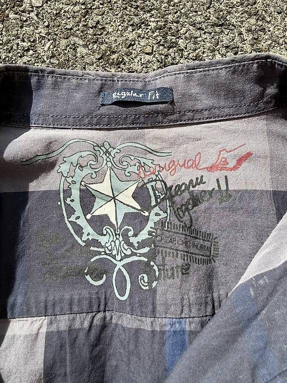 Desigual Camicie: Herrenhemd Desigual Grösse L – Usato da Basel venduto da Hungis 2