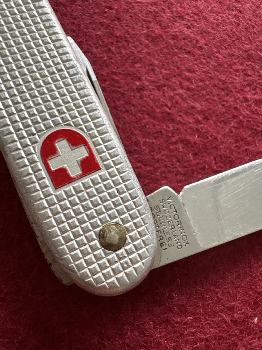 Victorinox Coltelli tascabile: Schweizer Offiziersmesser 1981 - beliebt – Usato da Embrach venduto da mays 4
