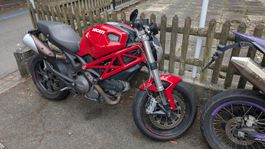 Ducati Monster 796