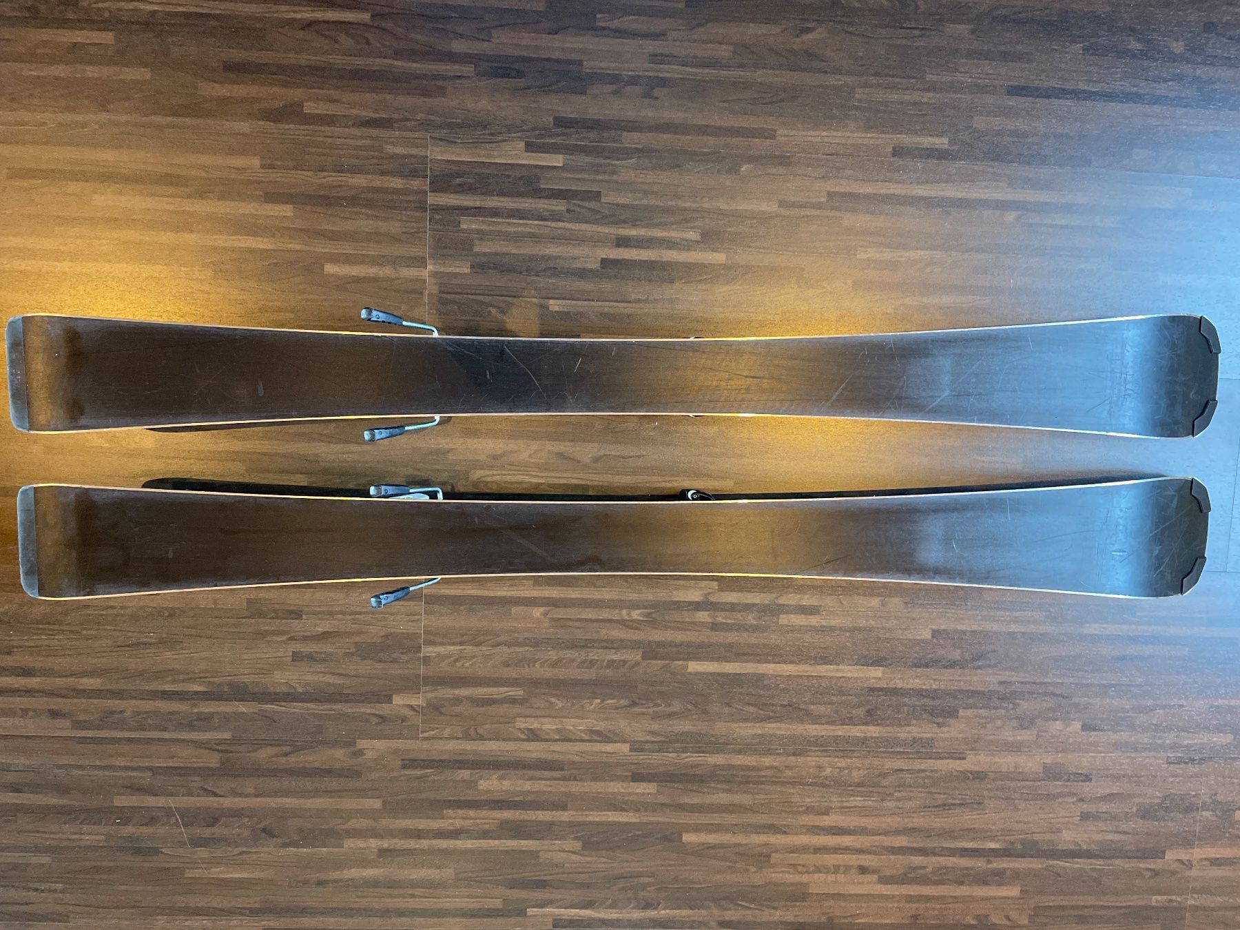 Head Skis: Head Super Shape Ski mit Bindung – D'occasion à Biberist par tolek 1