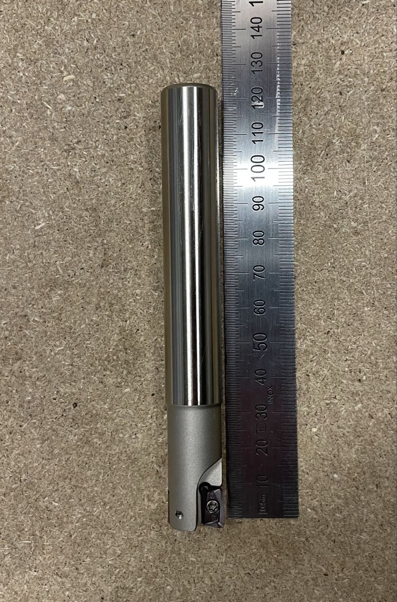 Tutti gli attrezzi: 16mm Wendeplatten-Schaftfräser – Nuovo (secondo la descrizione) da Hindelbank venduto da smb19 5