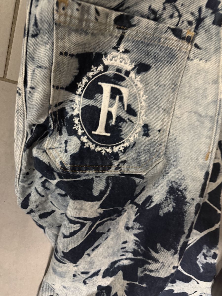 Jeans: Jeans Finelli neu große 30 – Nuovo (secondo la descrizione) da Allschwil venduto da fig_rs5d 2