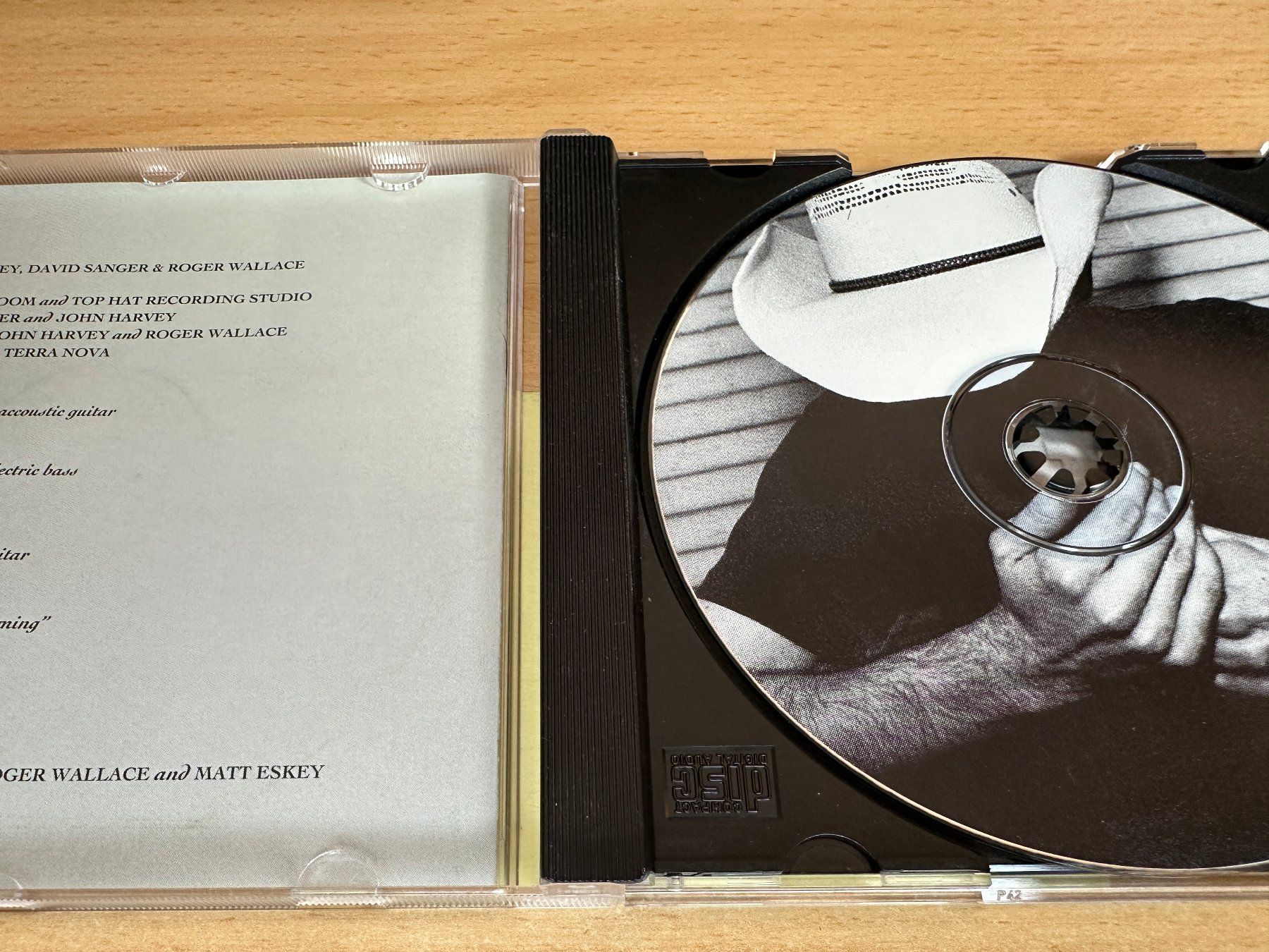 CD: Roger Wallace – Hillbilly Heights – Usato da Rikon im Tösstal venduto da Alpenmutz 2
