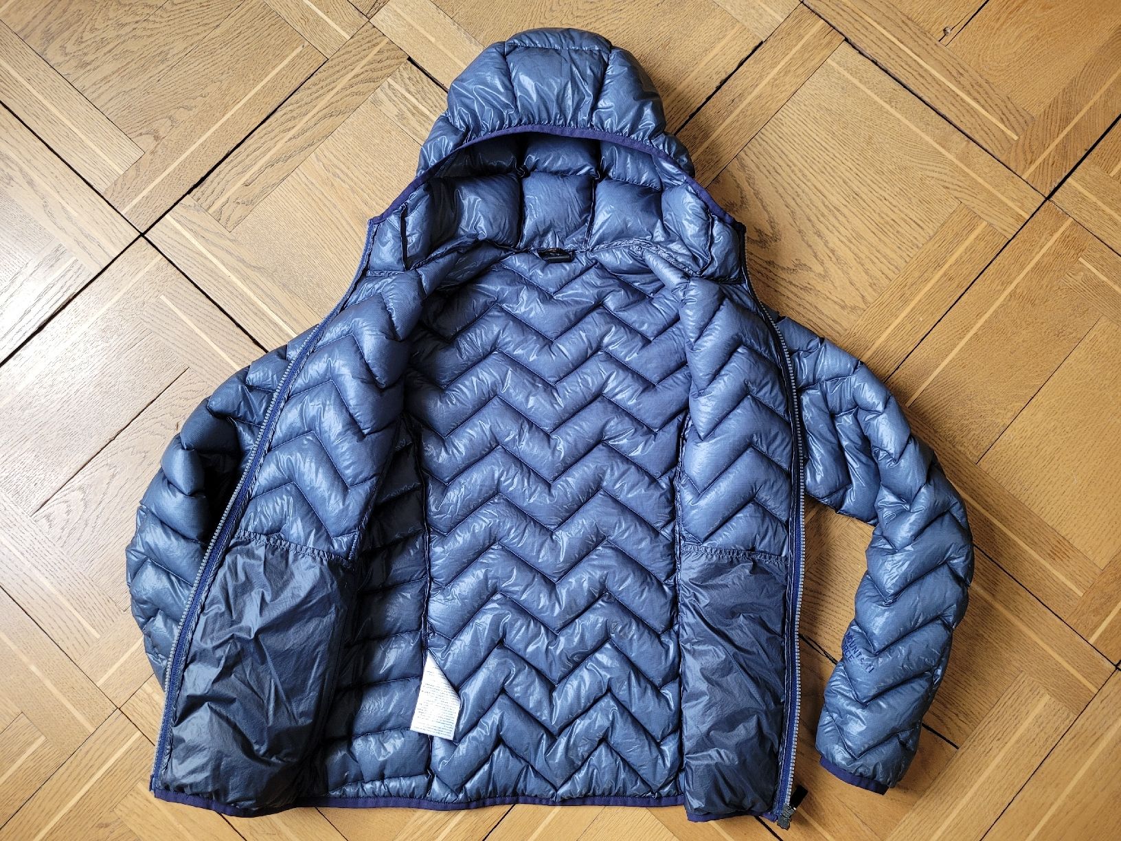 Giacche: Wunderbare Mountain Force Daunenjacke, Down Jacket, 34=XS – Usato da Zürich venduto da Engiadinabassa 2