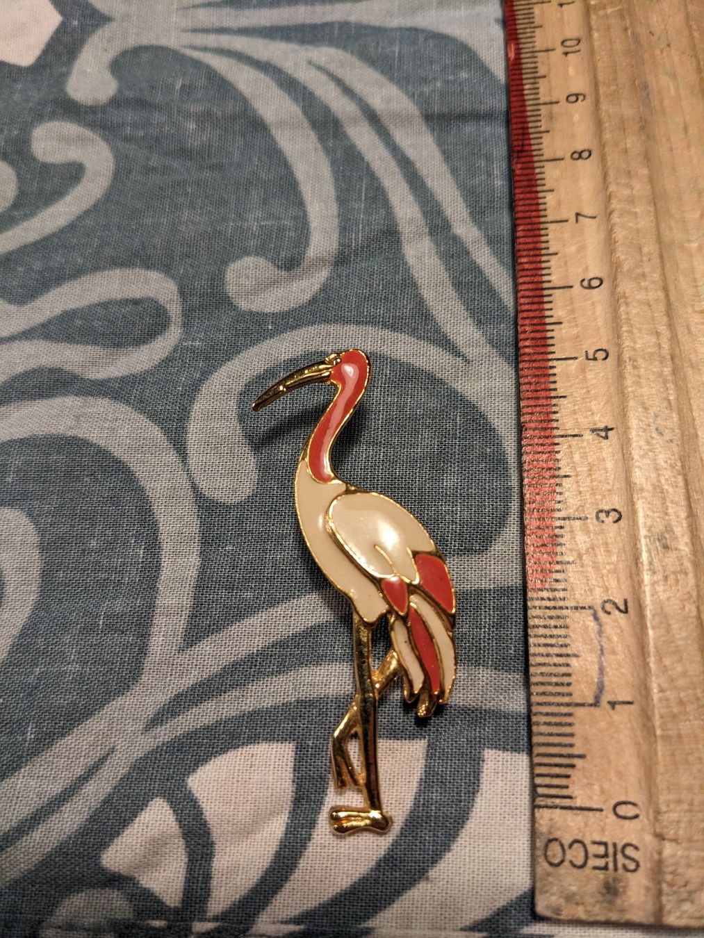 Broschen & Nadeln: Flamingo Brosche – Gebraucht aus Basel von labaffe01