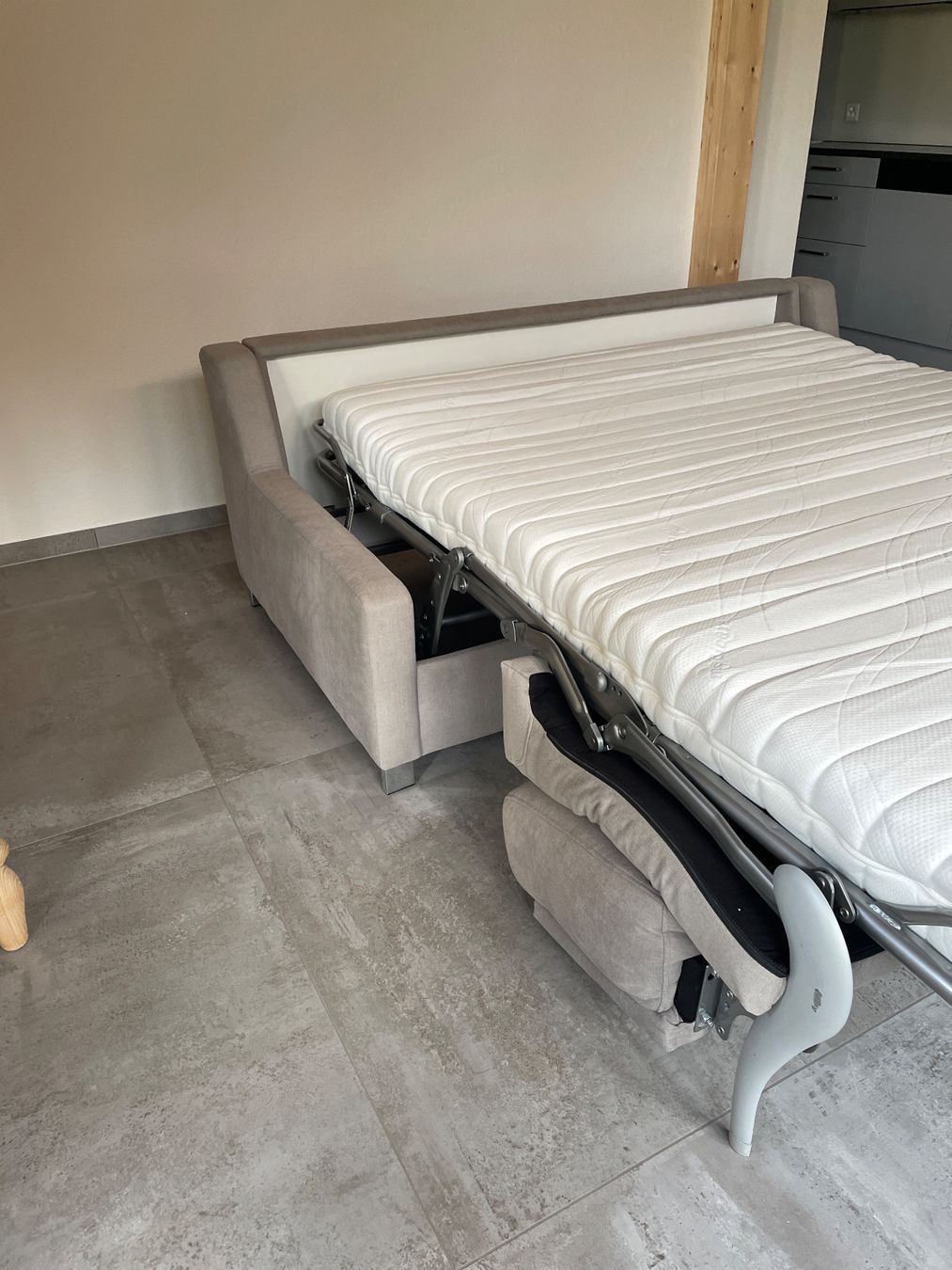 Livique Sofas: Sofa/Bettsofa – D'occasion à Aeschi b. Spiez par Christoph016 3