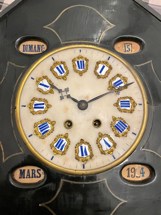 Pendule œil de bœuf française - Années 1870