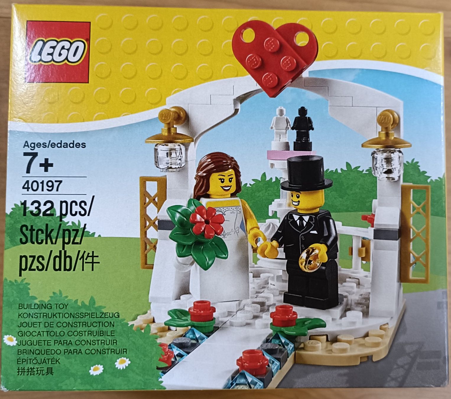 Lego Kit di costruzioni: LEGO 40197 Minifiguren-Hochzeit-Set – Nuovo e nell'imballaggio originale da Werthenstein venduto da Luzernerdeal