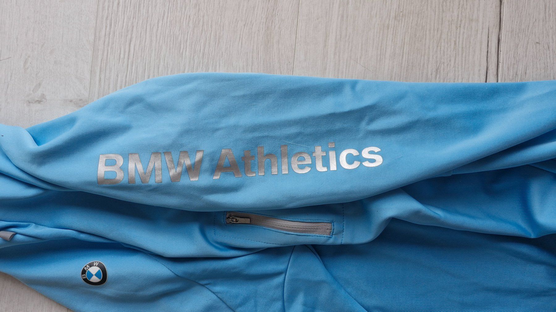 Puma Jacken: Puma BMW Atlethics Softshell Jacke in hellblau dünnn – Gebraucht aus Wyssachen von Soenne 3