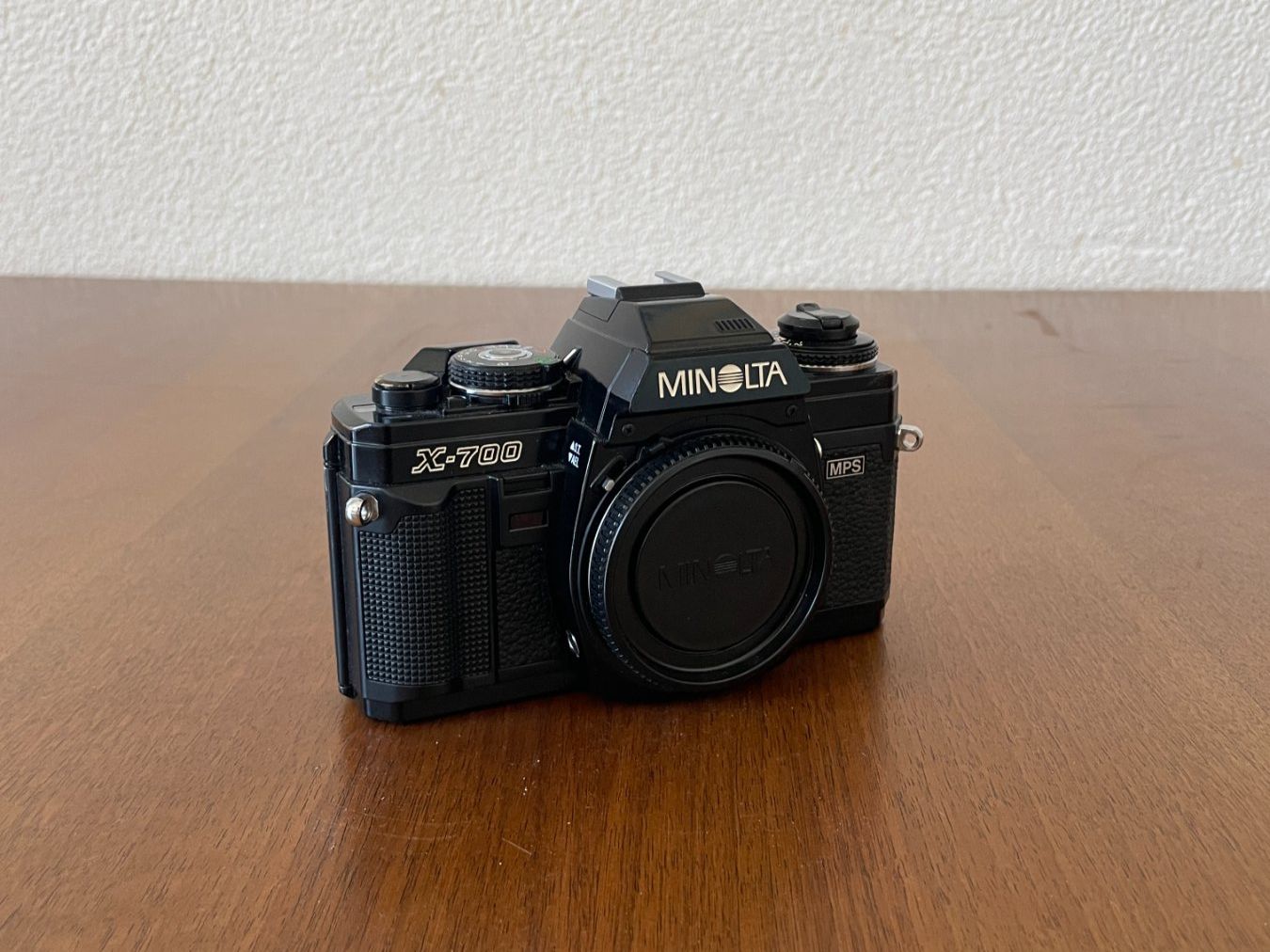 Minolta Appareil photo: Minolta X-700 Kamera mit Objektiv – Défectueux à Zürich par dirtysanchez