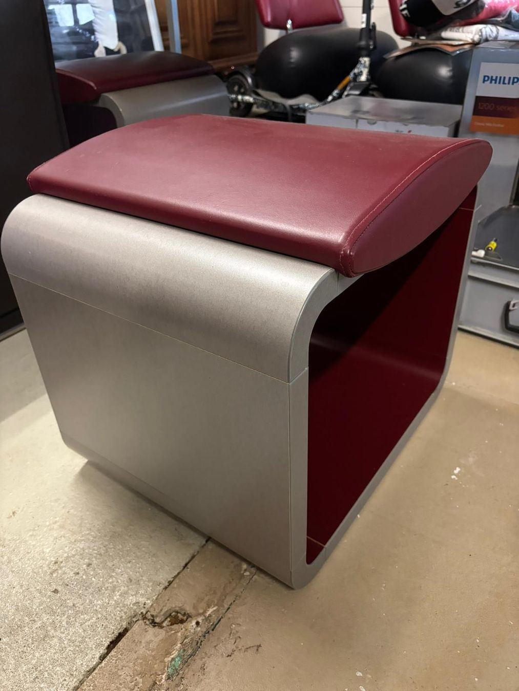 Sofas: Lederpolstergruppe Cherry – Gebraucht aus Flawil von Cd53 6