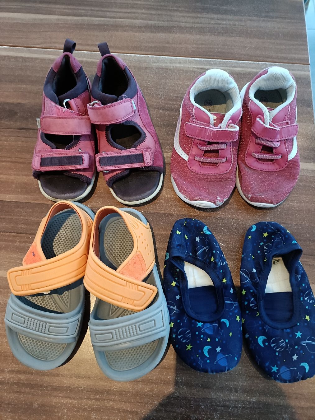 Scarpe per ragazzi: Schuhpaket Gr. 25 – Usato da Biberist venduto da Stylux01