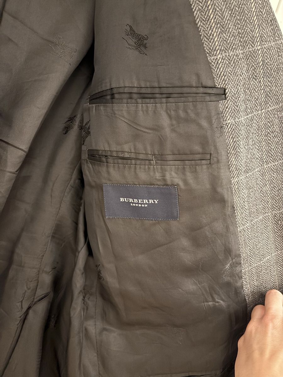 Burberry Jacken: Burberry Blazer – Neu (gemäss Beschreibung) aus Lausen von Eskimo2002 2