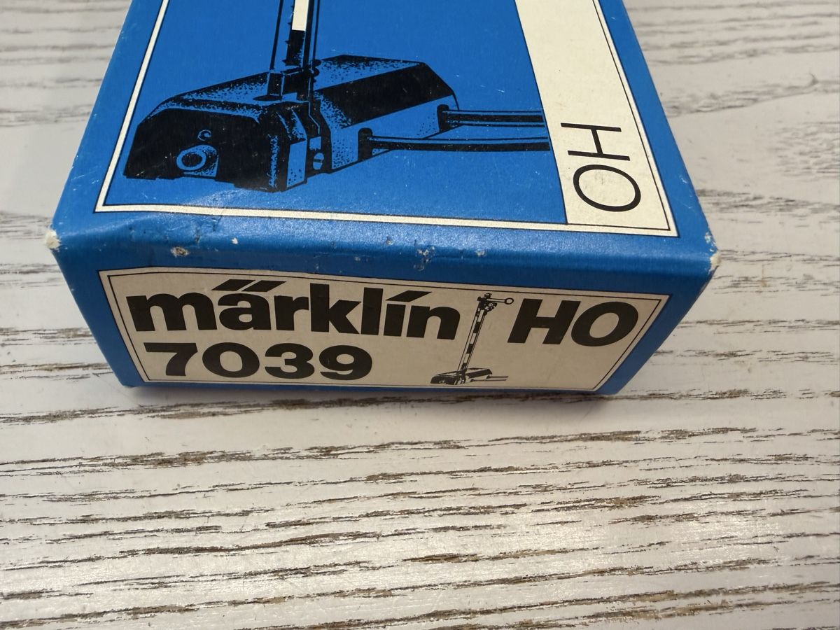 Märklin Modellini di ferrovie: Märklin 7039 Flügelsignal – Usato da Lupsingen venduto da New-Haven 2