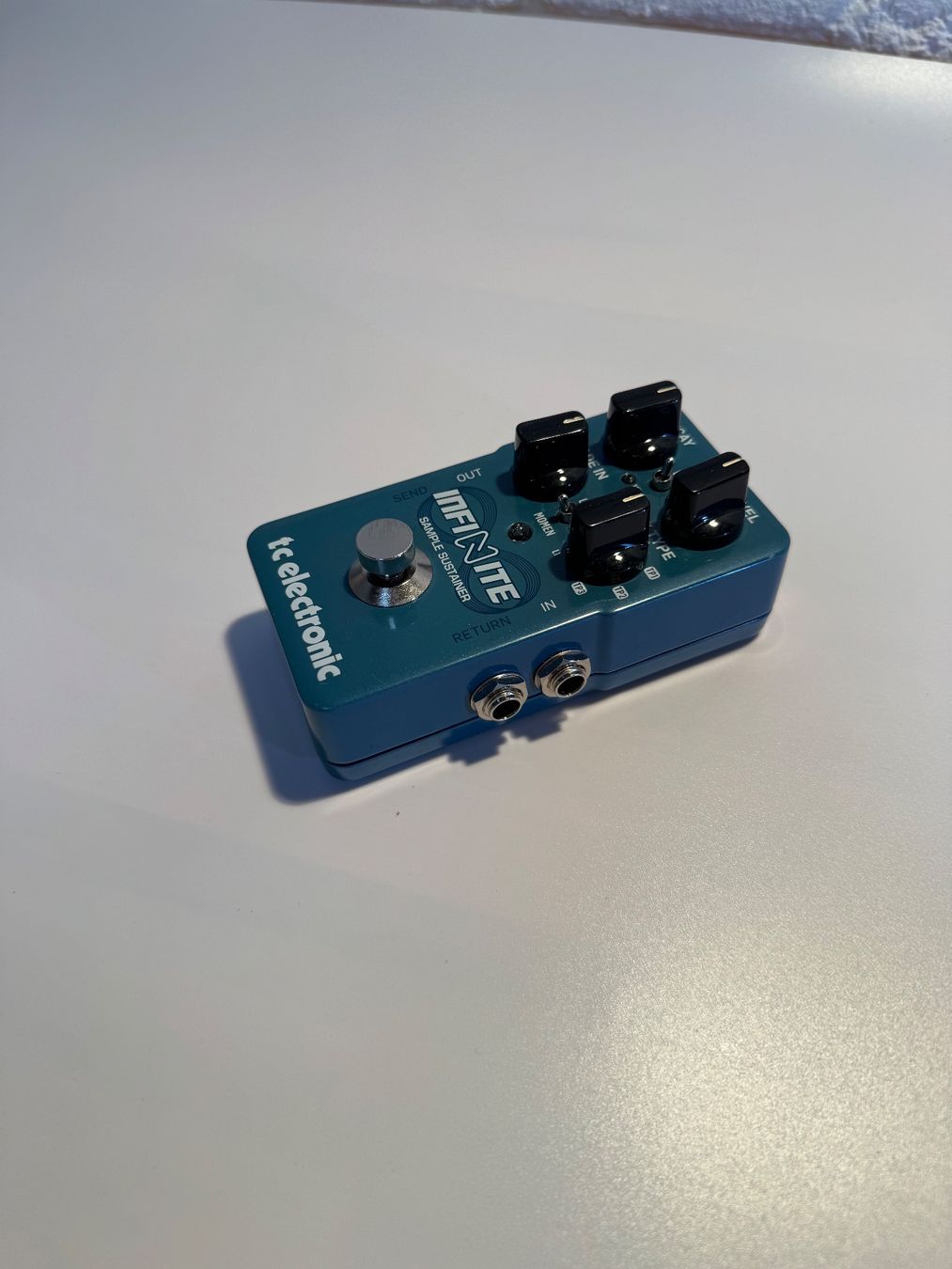 Strumenti musicali: TC Electronic Infinite Sample Sustainer – Effektpedal – Usato da Bern venduto da chrigu3014 1