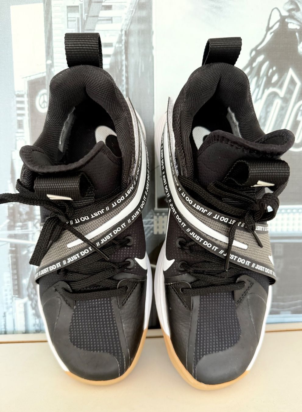Nike Herrenschuhe: Nike React HyperSet – Gebraucht aus Kilchberg ZH von KellerCI