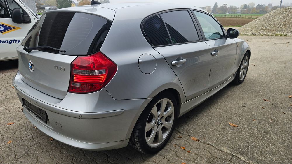 2011 BMW 118I 3