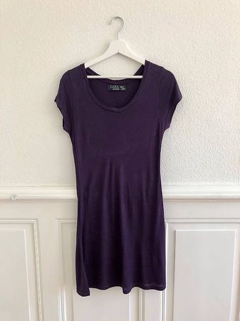 Kleid violett Gr. M ZARA