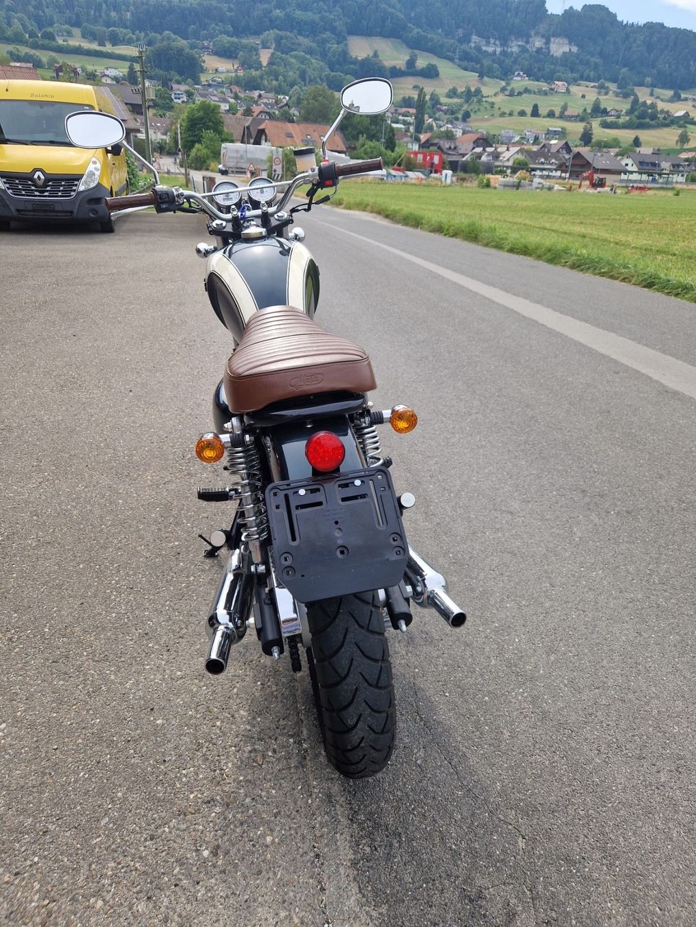 Mash Strada: MASH Six hundred 650 dunkelgrün – Usato da Kaufdorf venduto da Chris8891 1