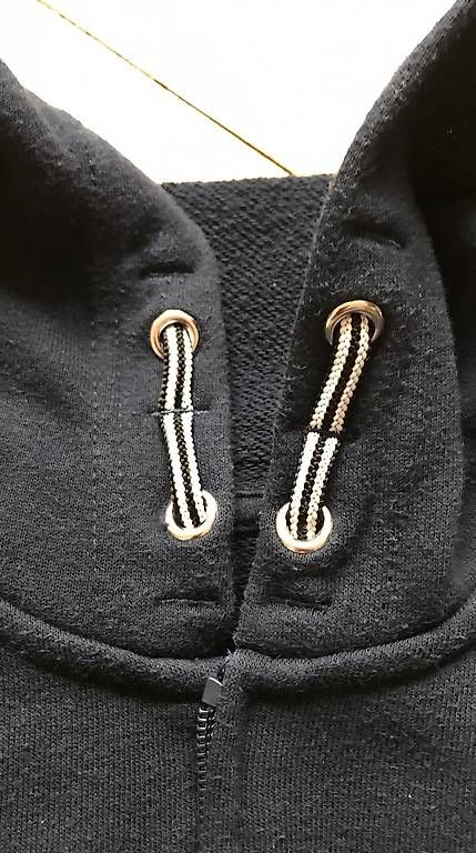 Maglioni & Felpe: Hoodie von H&M – Usato da Basel venduto da jan_k9cz 3