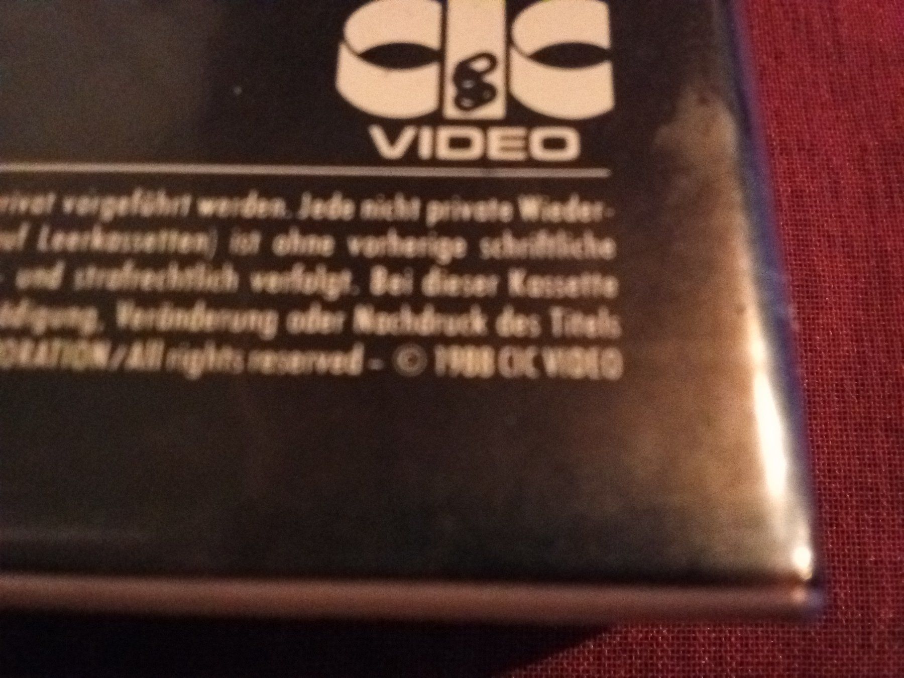 Alle VHS: Der V-Mann (USA 1973) mit Robert Mitchum CIC Video VHS 2187 – Gebraucht aus Remetschwil von Hofiii 5