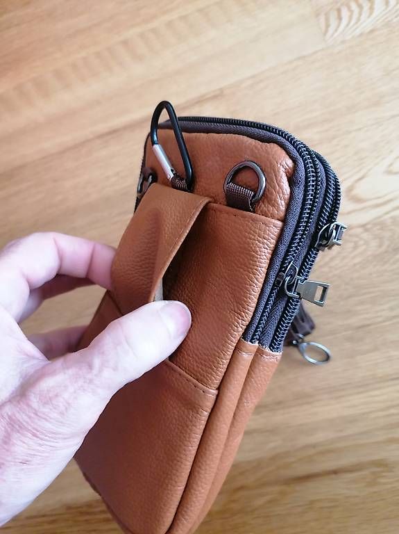 Taschen: Echtleder Umhänge-Gürteltasche Neu – Neu und originalverpackt aus Muri AG von goodmood17 1