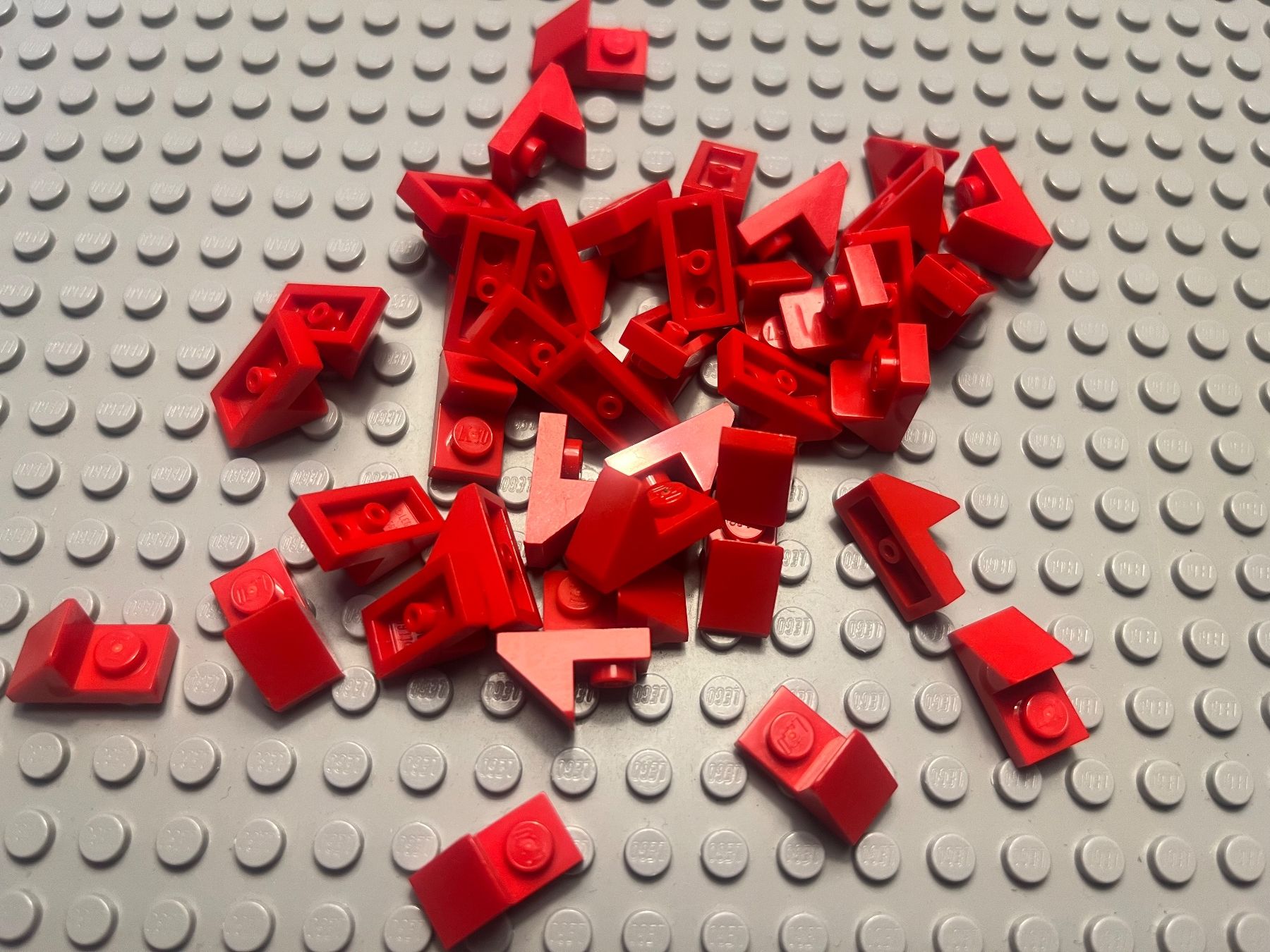 Lego Kit di costruzioni: Lego 22x Dachstein 2x1(92946) – Nuovo (secondo la descrizione) da Basel venduto da Swi-7621