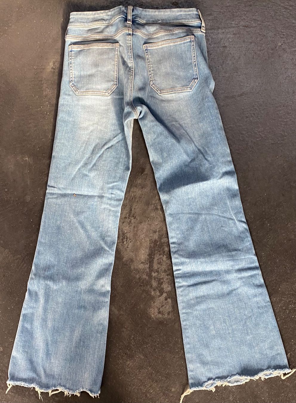 Jeans: Flared Jeans von M.i.h. 26 NEU – Nuovo (secondo la descrizione) da Chur venduto da simhofstr 2