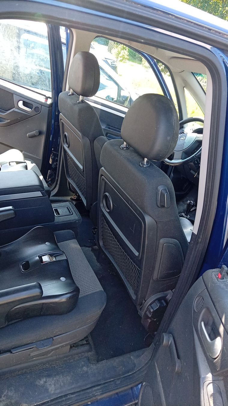 Opel Automobili: Opel Meriva A18 – Usato da Rekingen AG venduto da Luding 1