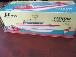SCHUCO Elektro Nautico 5550 Motorboot