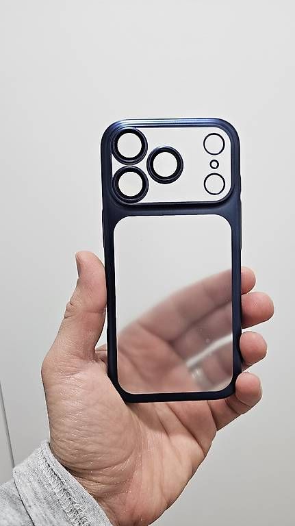 Apple Covers & Schutzfolien: Coque iPhone 17 Pro – Neu (gemäss Beschreibung) aus Martigny von IB_Store
