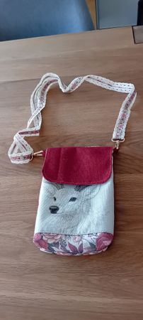 kleine Tasche mit Hirschmuster und Blumen,handarbeit