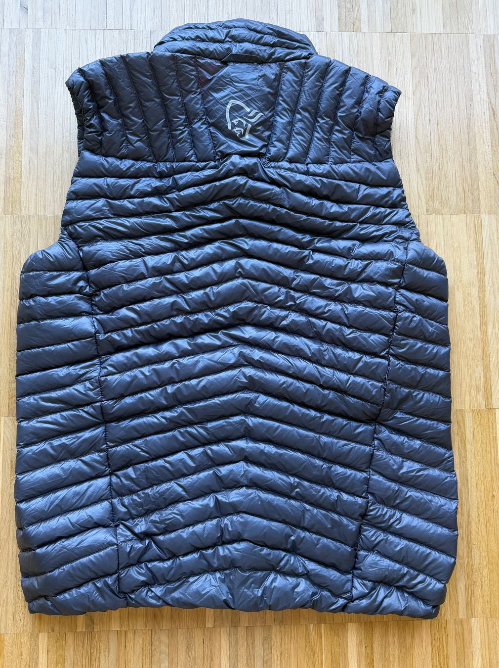Norrøna Gilets & Westen: Norrona Trollveggen Superlight 850 Down Vest Gr. M – Gebraucht aus Zürich von idemehore 1