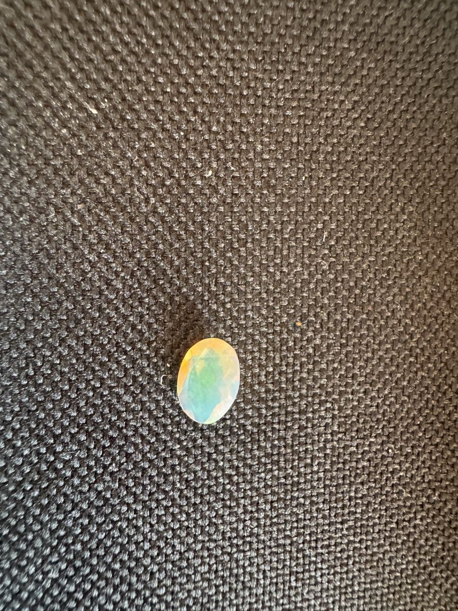 Edelsteine: Äthiopischer Opal 0.8ct – Neu und originalverpackt aus Wängi von Horus90 2