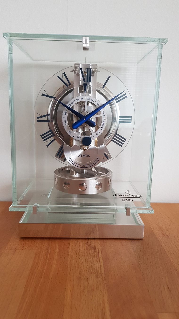 Jaeger-Lecoultre Orologi da terra & Orologi da parete: Jaeger-LeCoultre: Atmos Classique Phases de Lune – Nuovo e nell'imballaggio originale da Basel venduto da Bafidu 3