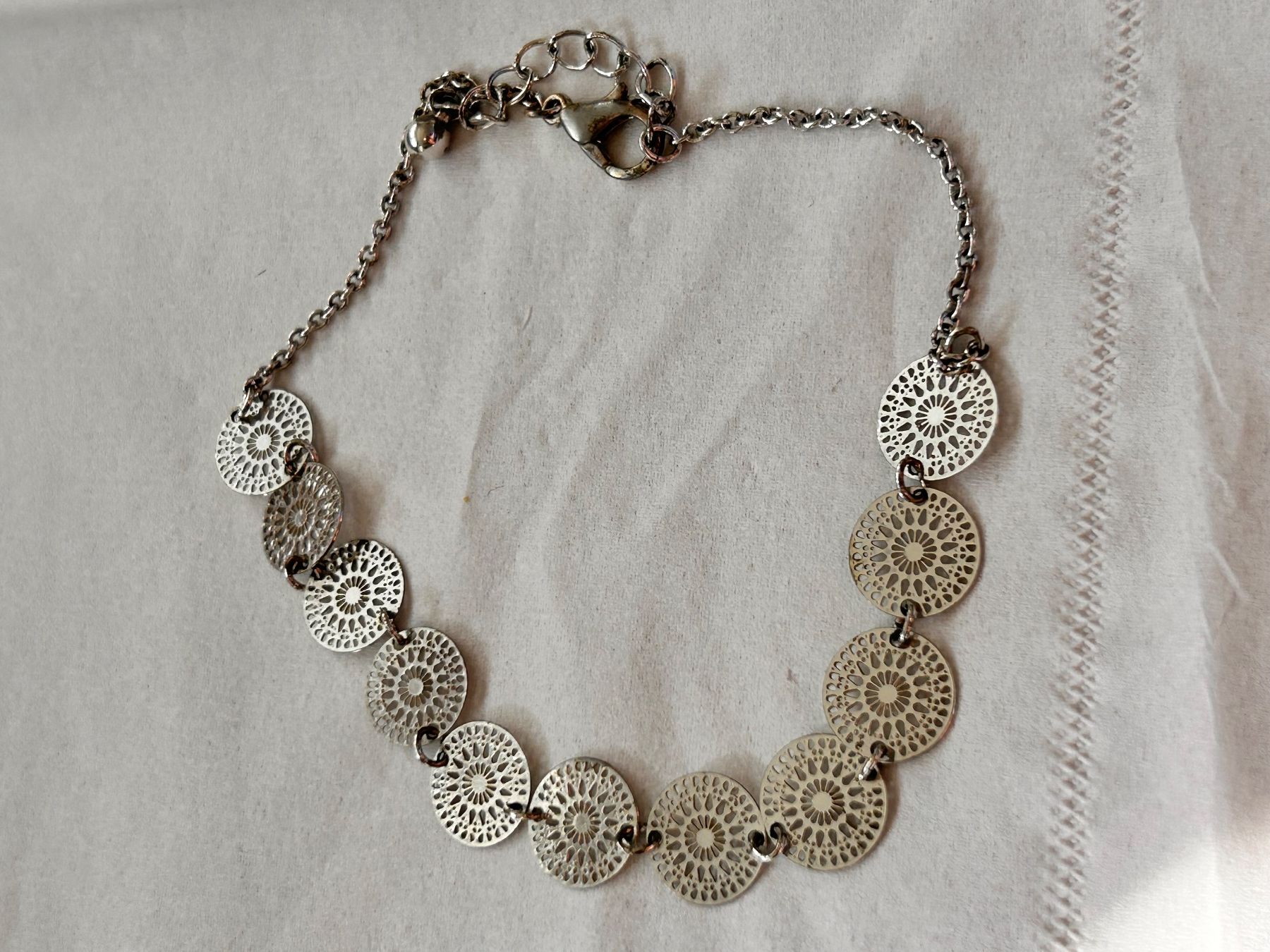 Altri gioielli: Modeschmuck Set Accessorize Armreifen Ohrringe gebraucht – Usato da Hirzel venduto da ver_rxz8 4
