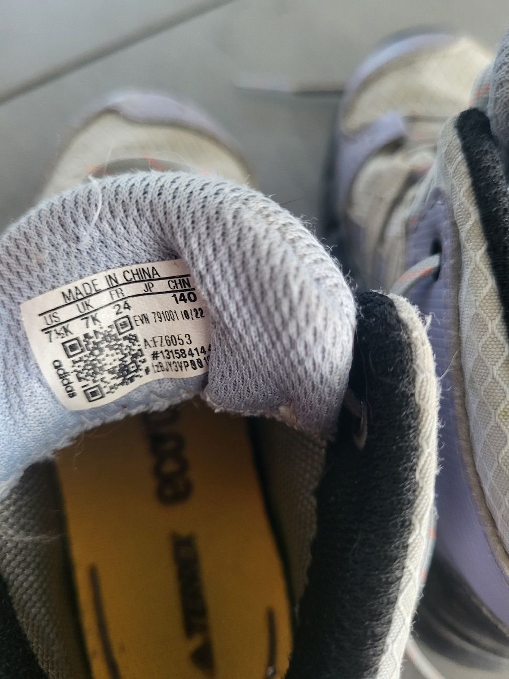 Adidas Scarpe per ragazzi: Adidas Terrex Kinder Wanderschuhe Gore-Tex – Usato da Nottwil venduto da amb2206 2