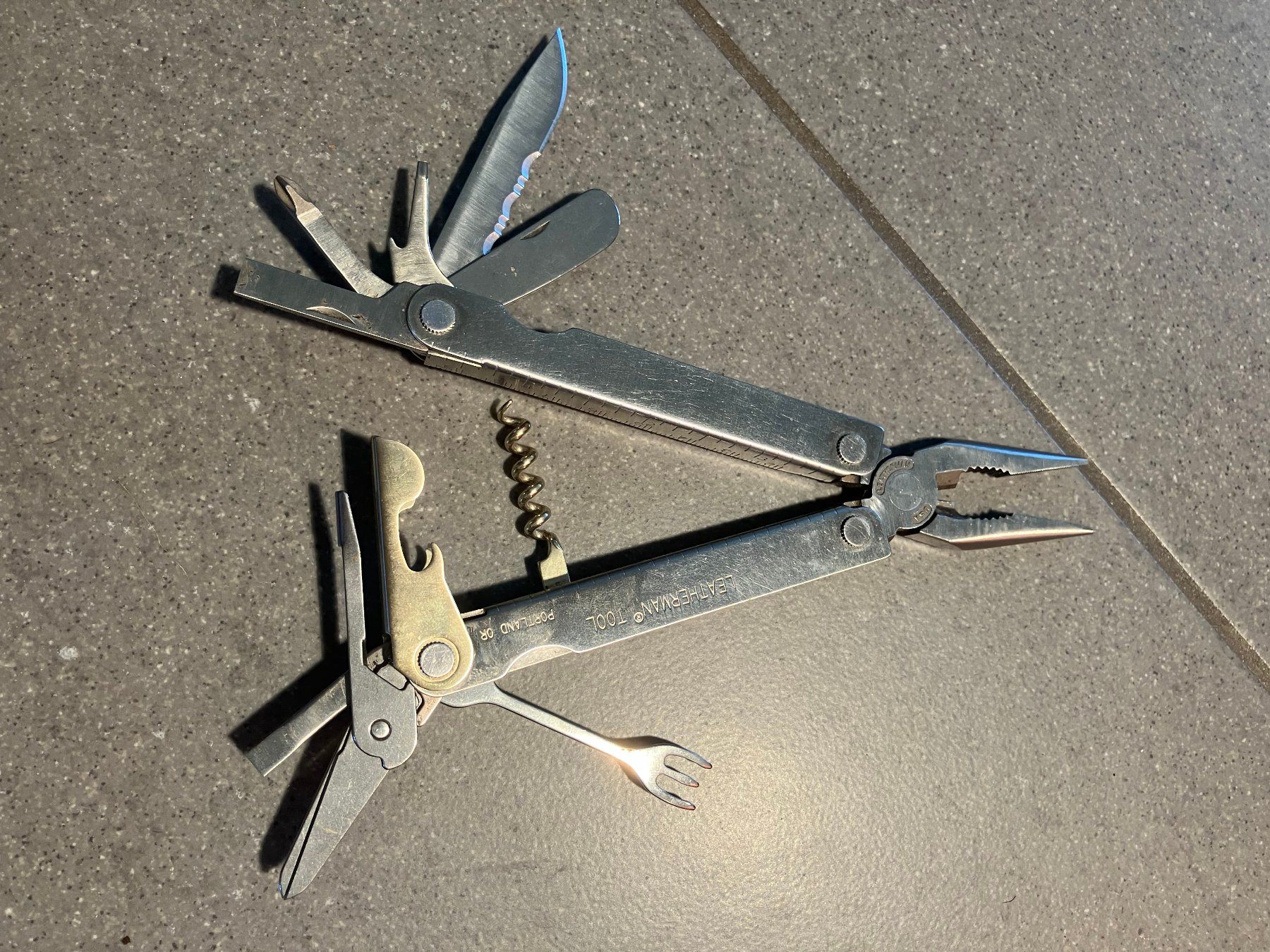 Leatherman Tutti gli attrezzi: Leatherman Tool Portland OR Multifunktionswerkzeug – Nuovo (secondo la descrizione) da Winznau venduto da gugi2009 1