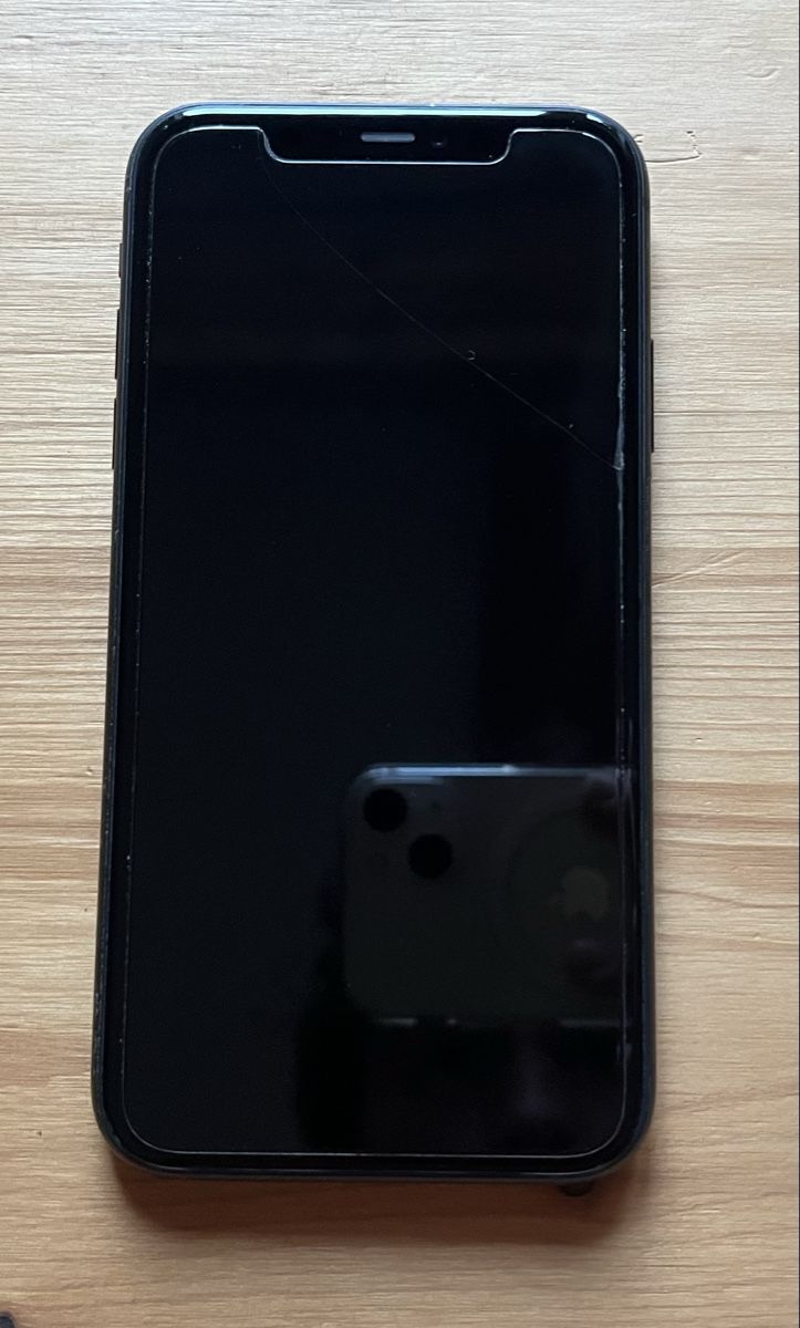 Apple Handys / Smartphones: Iphone 11 – Gebraucht aus Humlikon von leo_f2cv 4