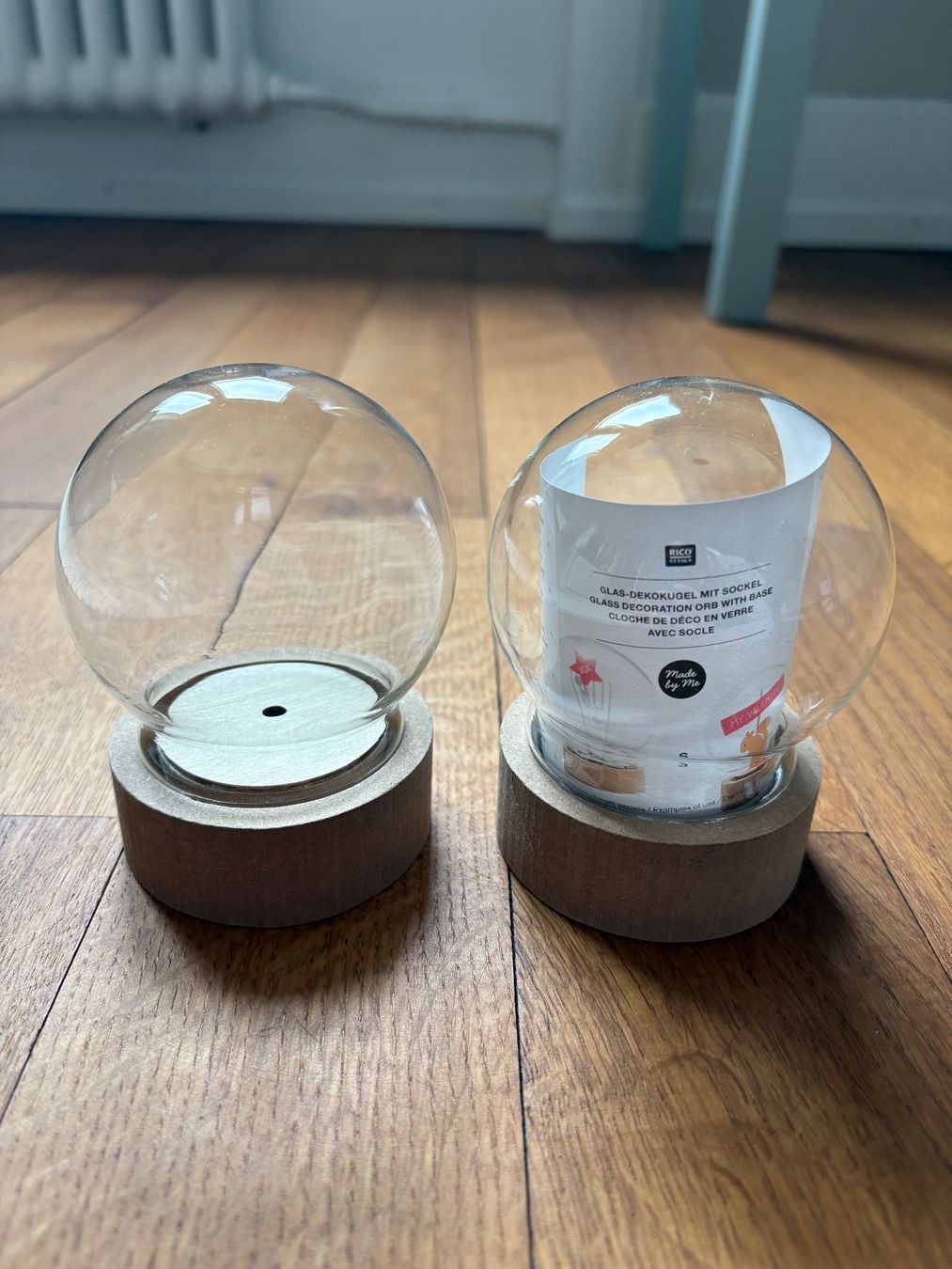 Tutte le decorazioni: Glas-Dekokugel mit Sockel – Nuovo (secondo la descrizione) da Zürich venduto da my_butterbrot 4