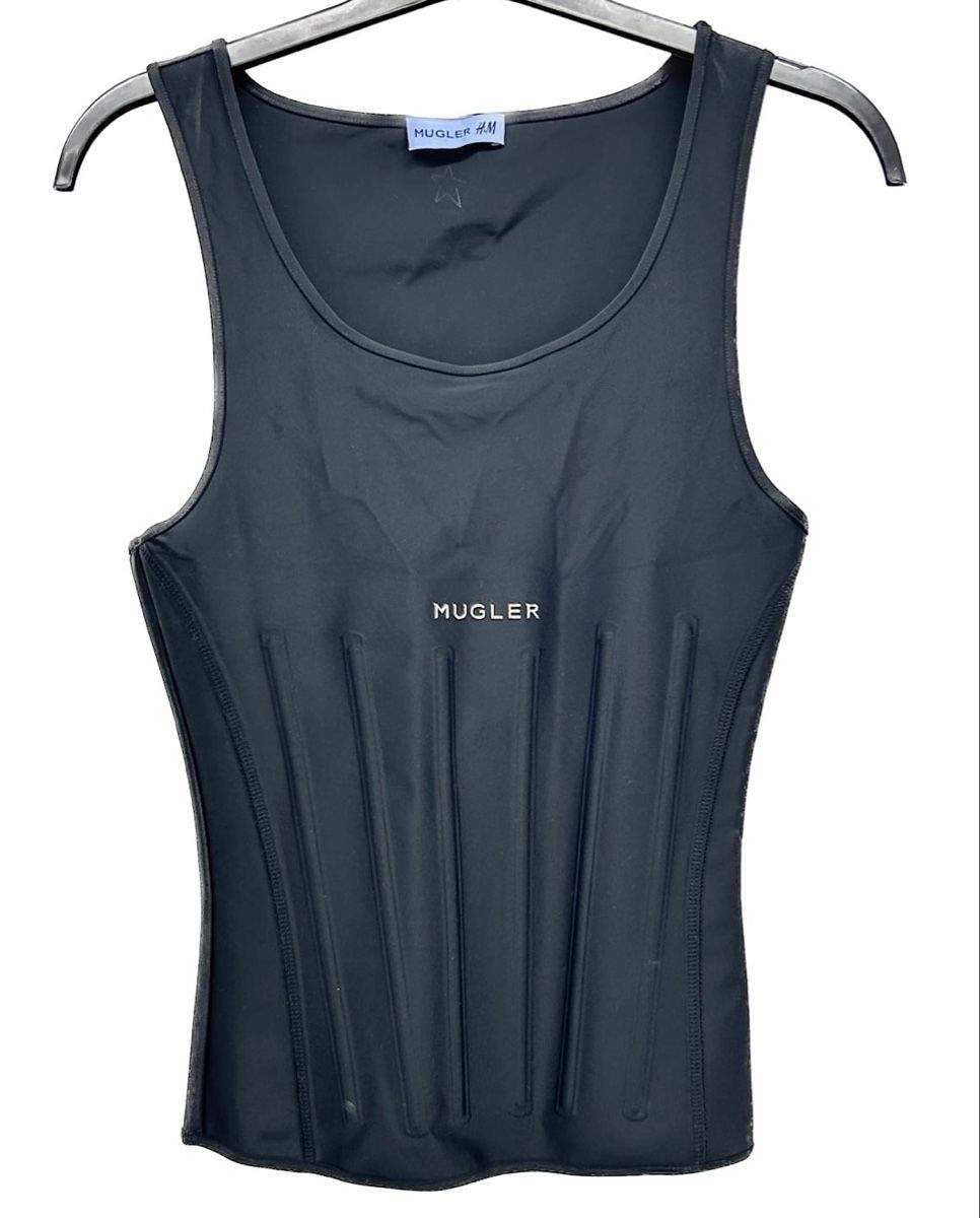 Mugler Top: Top Mugler x H&M – Nuovo (secondo la descrizione) da Lausanne venduto da Doudoutze 1