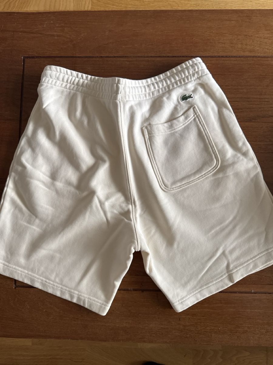 Lacoste Pantalons: Lacoste shorts L – D'occasion à Zollikon par rose59 3