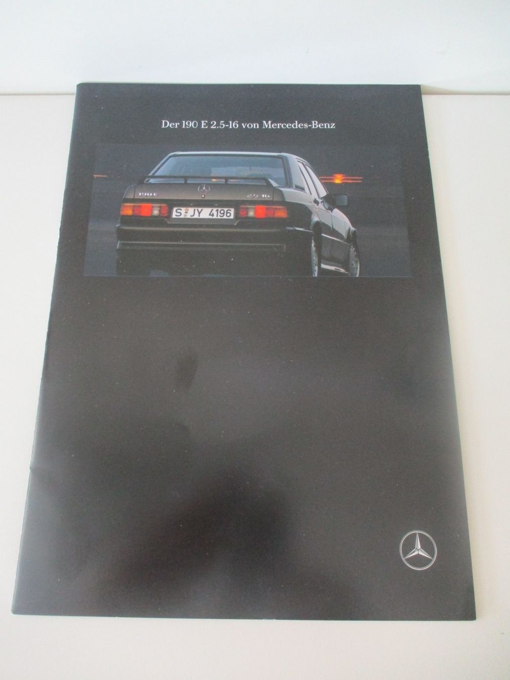 Mercedes-Benz Dokumente: PROSPEKT MERCEDES 190E 2.5-16V – Gebraucht aus Langnau i. E. von Superseven69