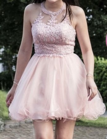 Mini abito rosa cipria con tulle e pizzo- Estate chic!