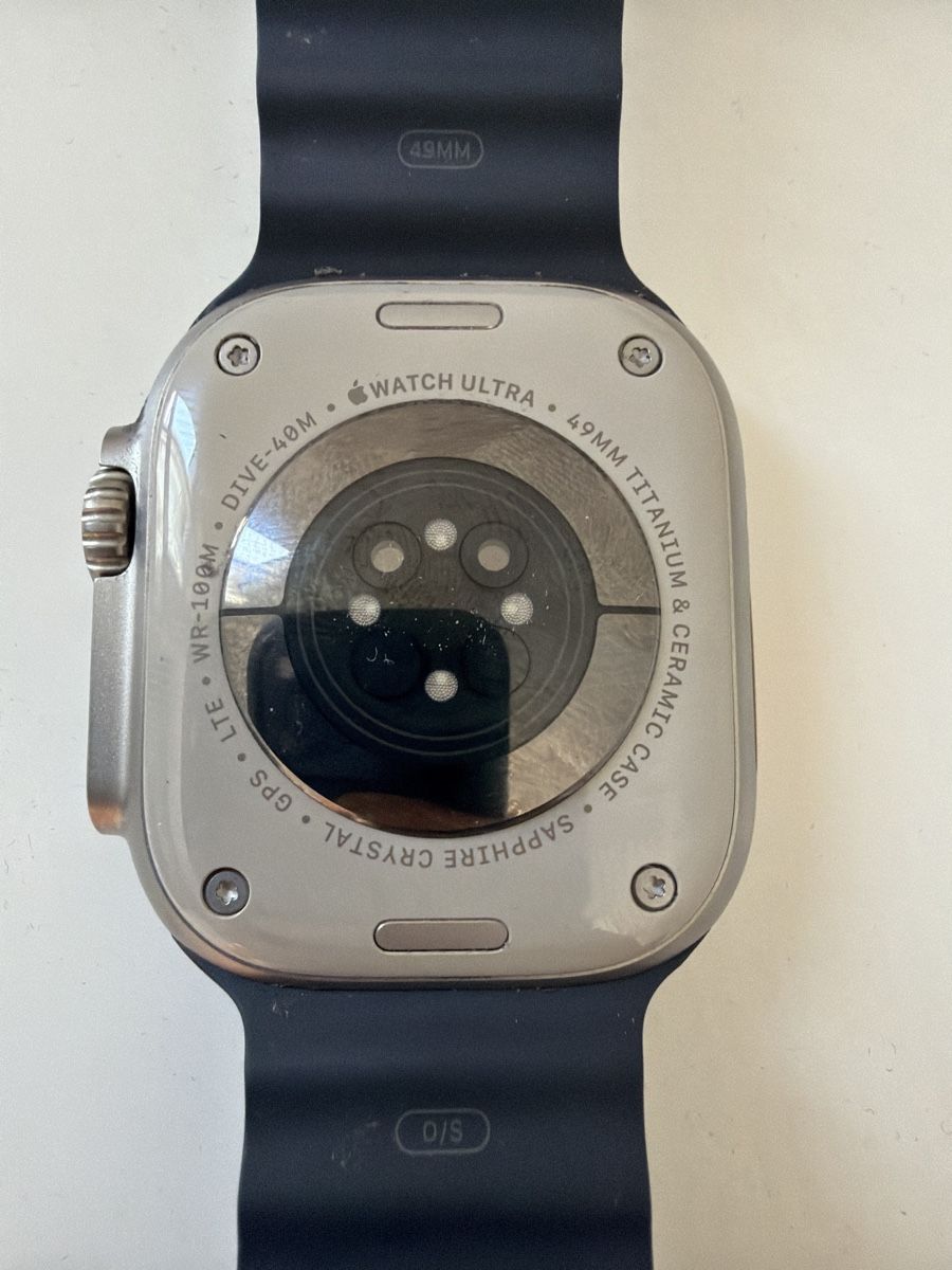 Apple Smartwatch: Apple Watch Ultra 2 49mm LTE GPS – Gebraucht aus Zürich von mik_8zrc 1