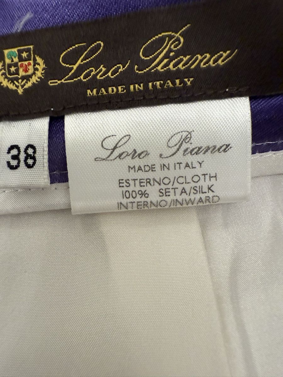 Loro Piana Vestiti: Loro Piana silk set – Usato da Paradiso venduto da apf_mh9c 3