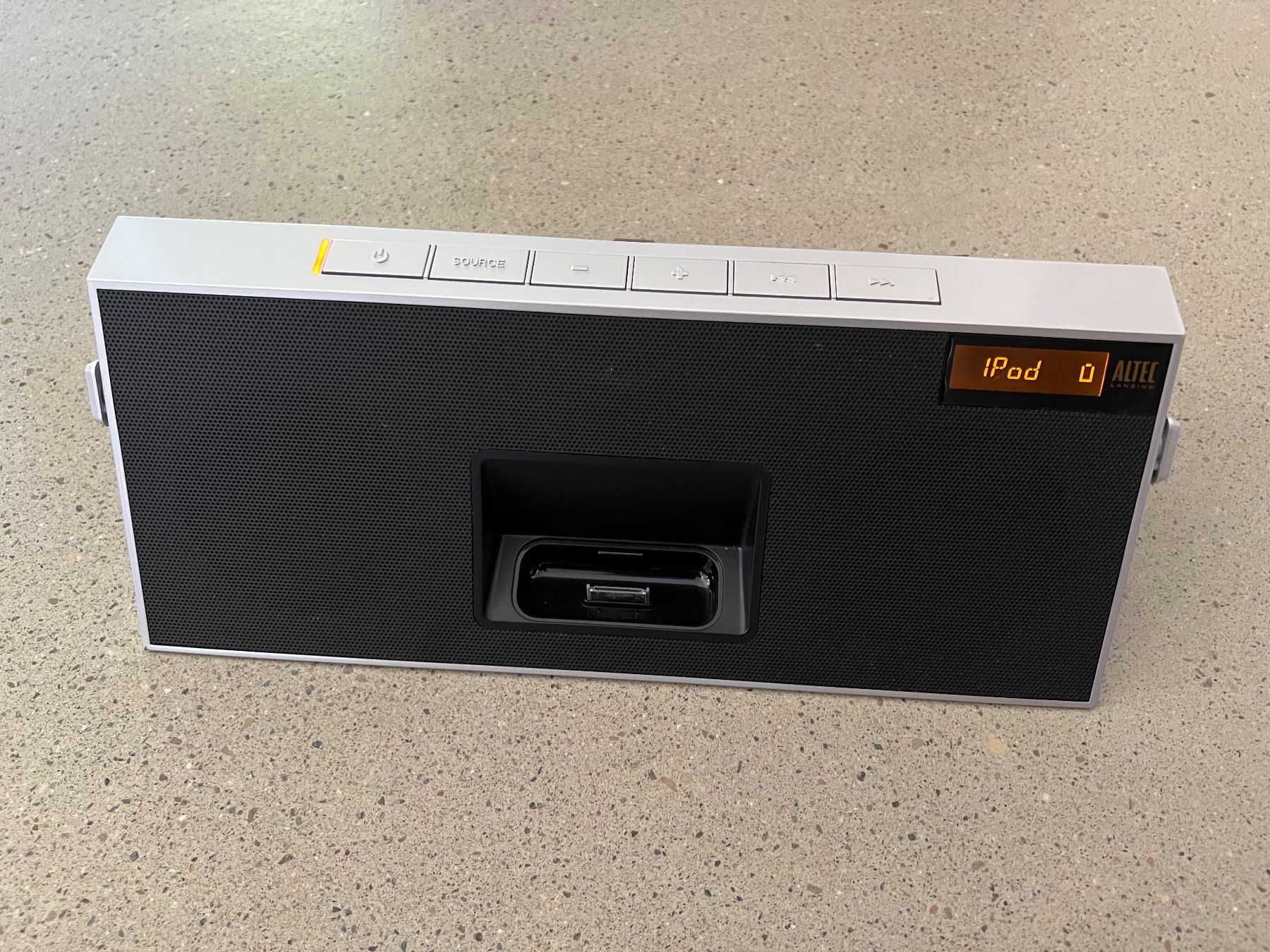 Systèmes audio & multimédias: Altec Lansing inMotion Classic iMT620 – D'occasion à Beinwil am See par isole