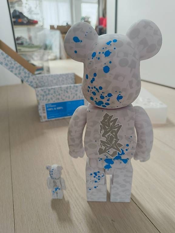 Statuette: Bearbrick Stash 100% & 400% Set – Usato da Luzern venduto da Pokepas 4