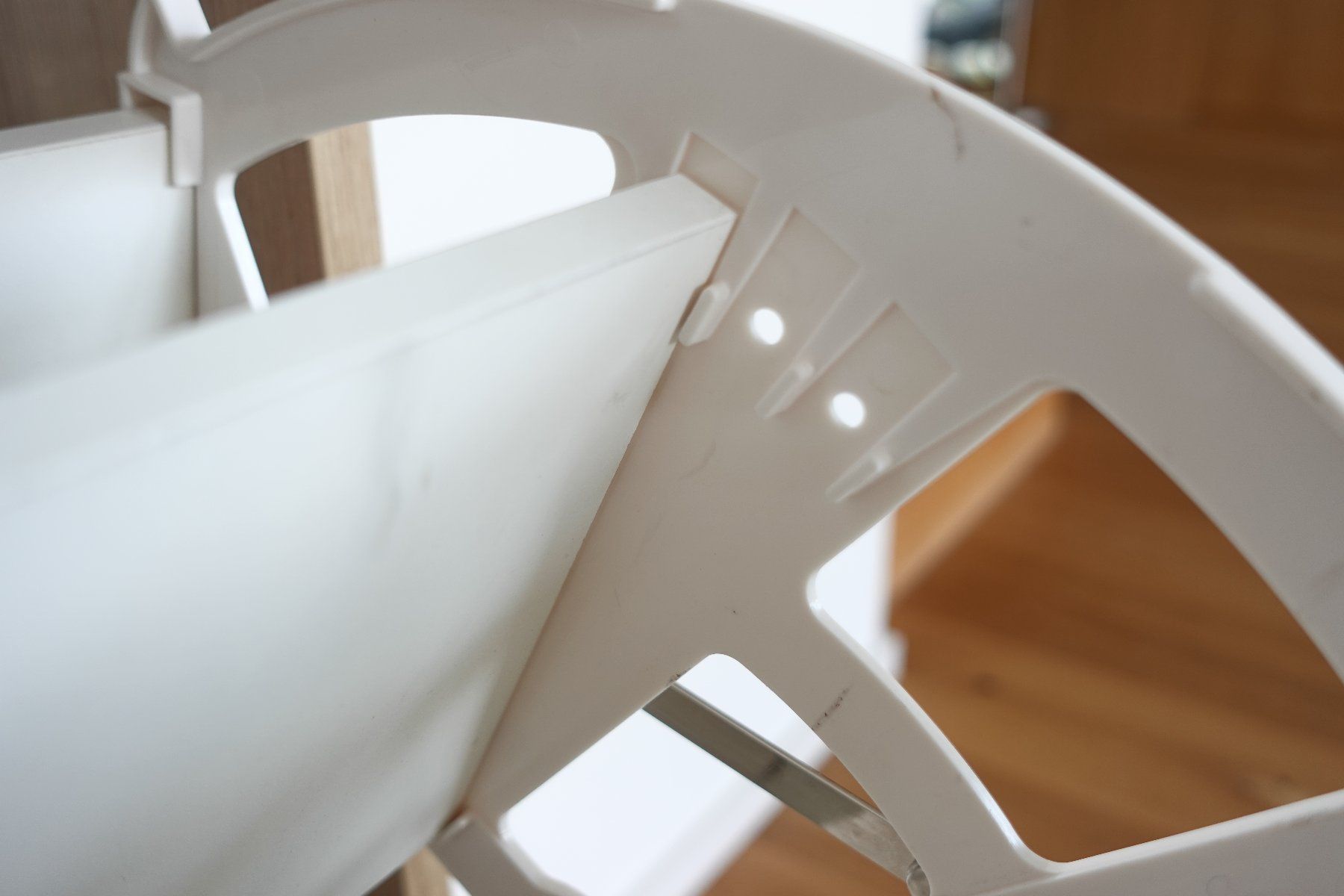 Pfister Armadi: Schuhschrank mit Milchglas, Eichenoptik, 3 Klappen, topp – Usato da Luzern venduto da bigbennybunny 4